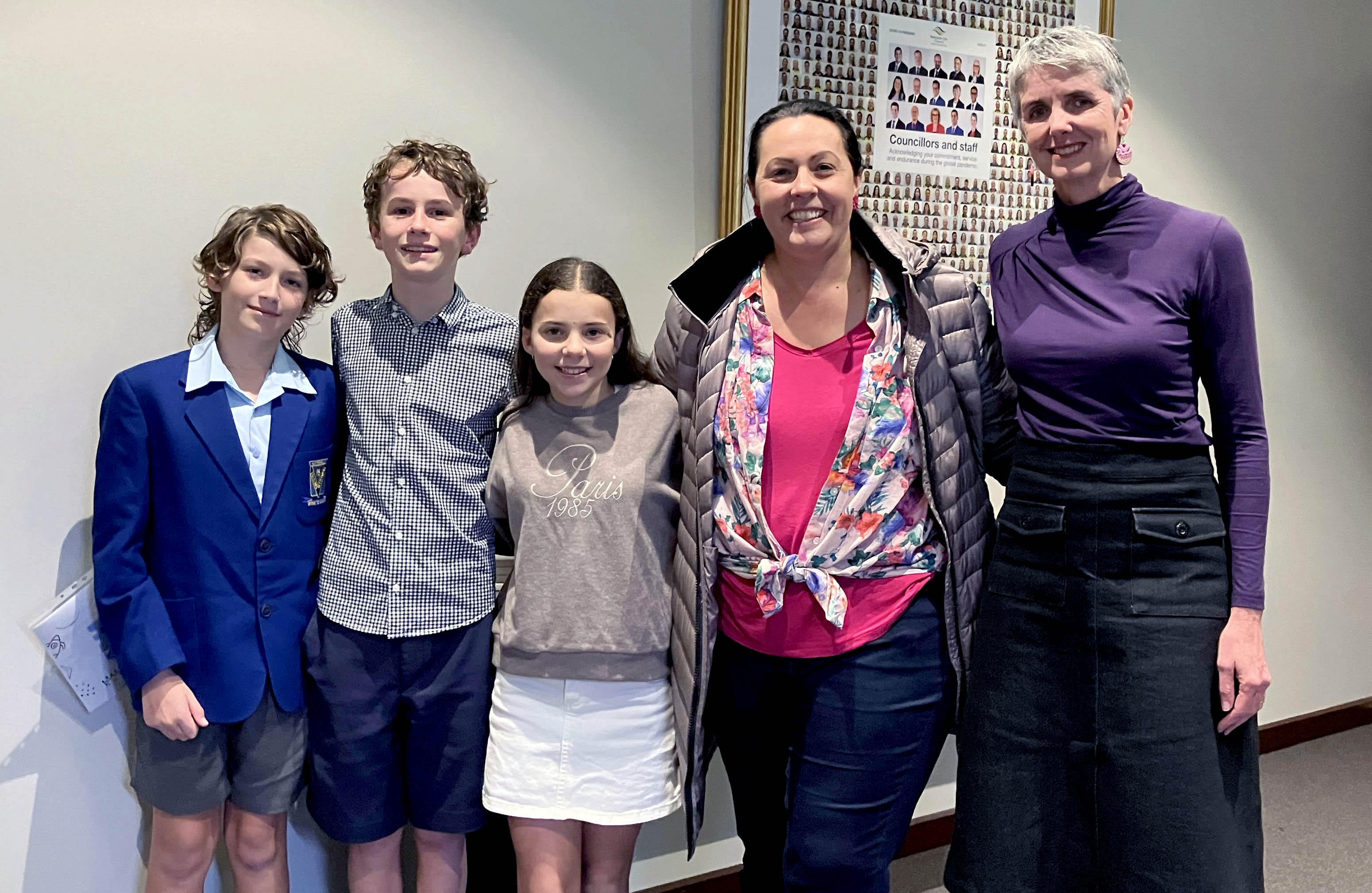 Mayor Philipa Veitch pictured with three young students and a teacher